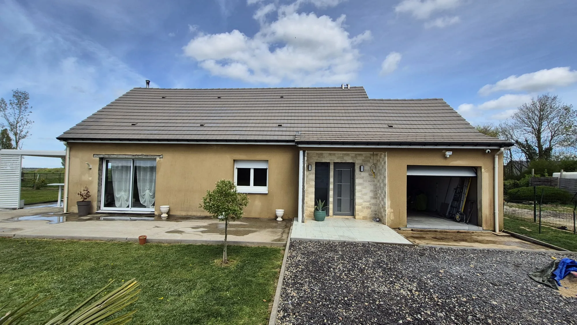 Avant peinture résine toiture